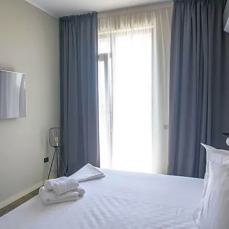 Oreo Hotel